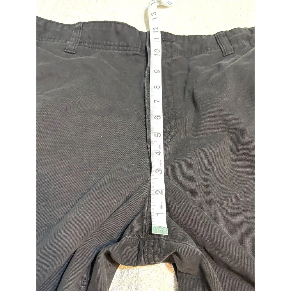 Urban Pipeline Black Cargo Shorts Men’s Size 40 Y2K Utility